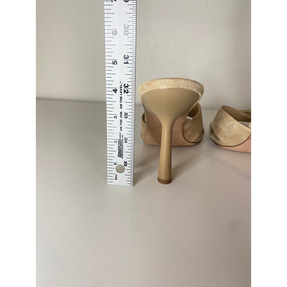 New Veronica Beard Alsea Sandal In Sand Suede 11 cream beige suede heels - Picture 10 of 10